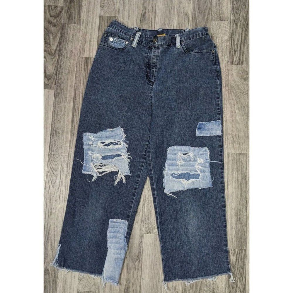 (3/$35) Ruby Rd Size 8 Distressed Patchwork Cropped Denim Blue Jeans Capris